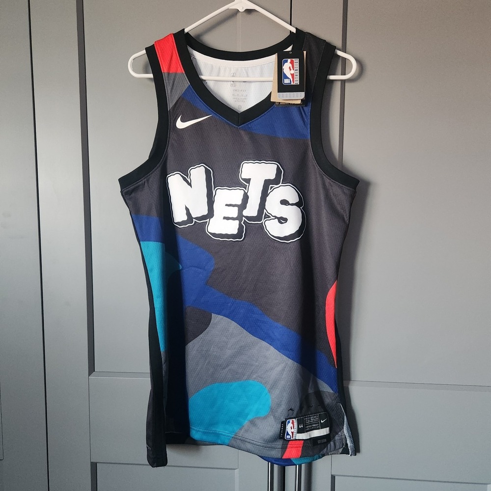 New Nike Brooklyn Nets City Edition KAWS NBA Jersey Basketball M Medium 44 $120